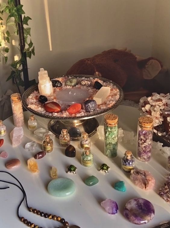 Кристаллы для знаков зодиака Козерога, Водолея, Рыб